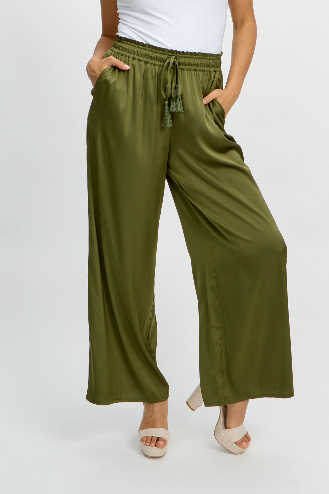 Emproved Sateen Pull On Pant