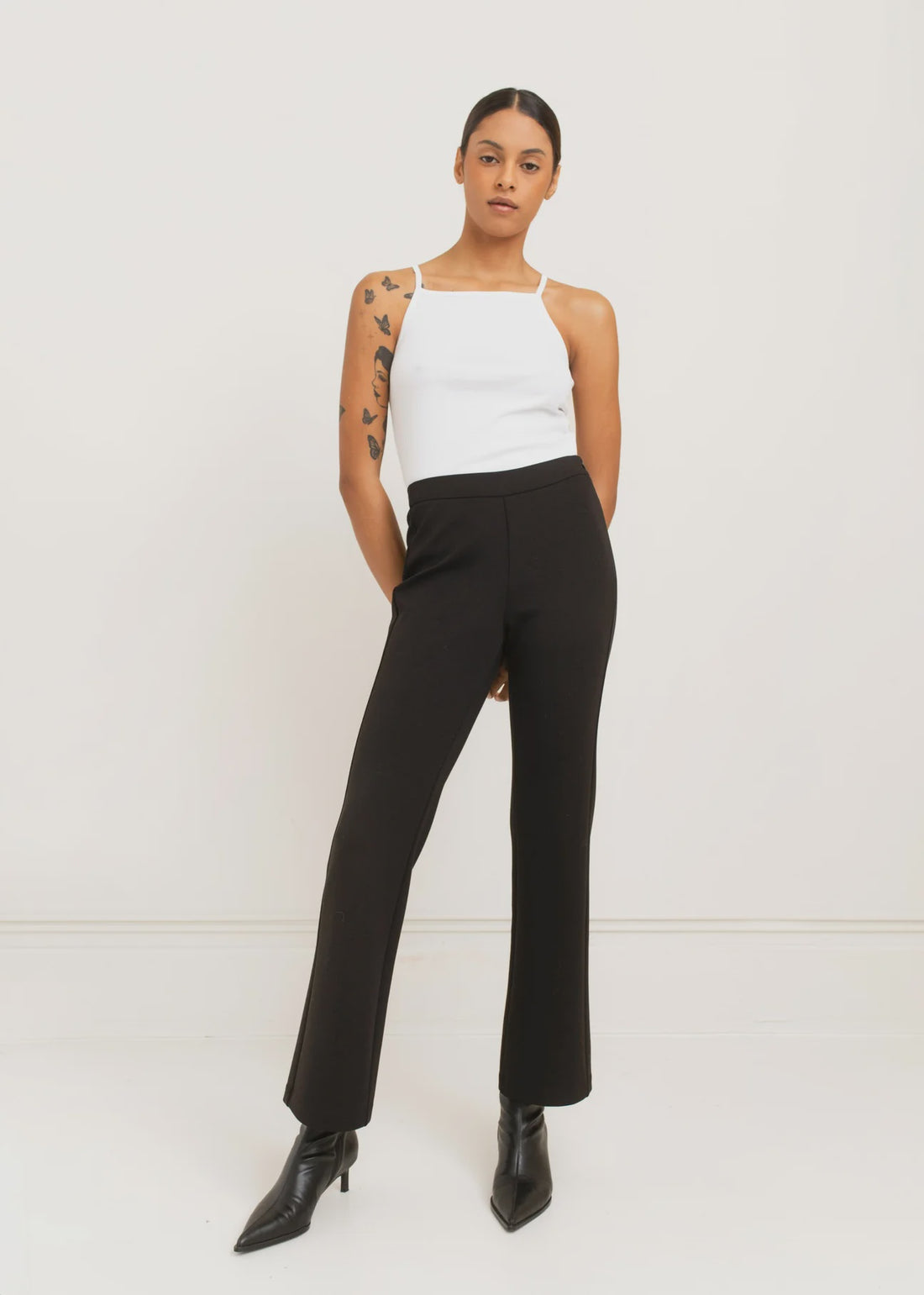Roz Back Slit Pant