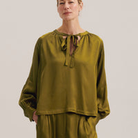 Dortea Satin Top