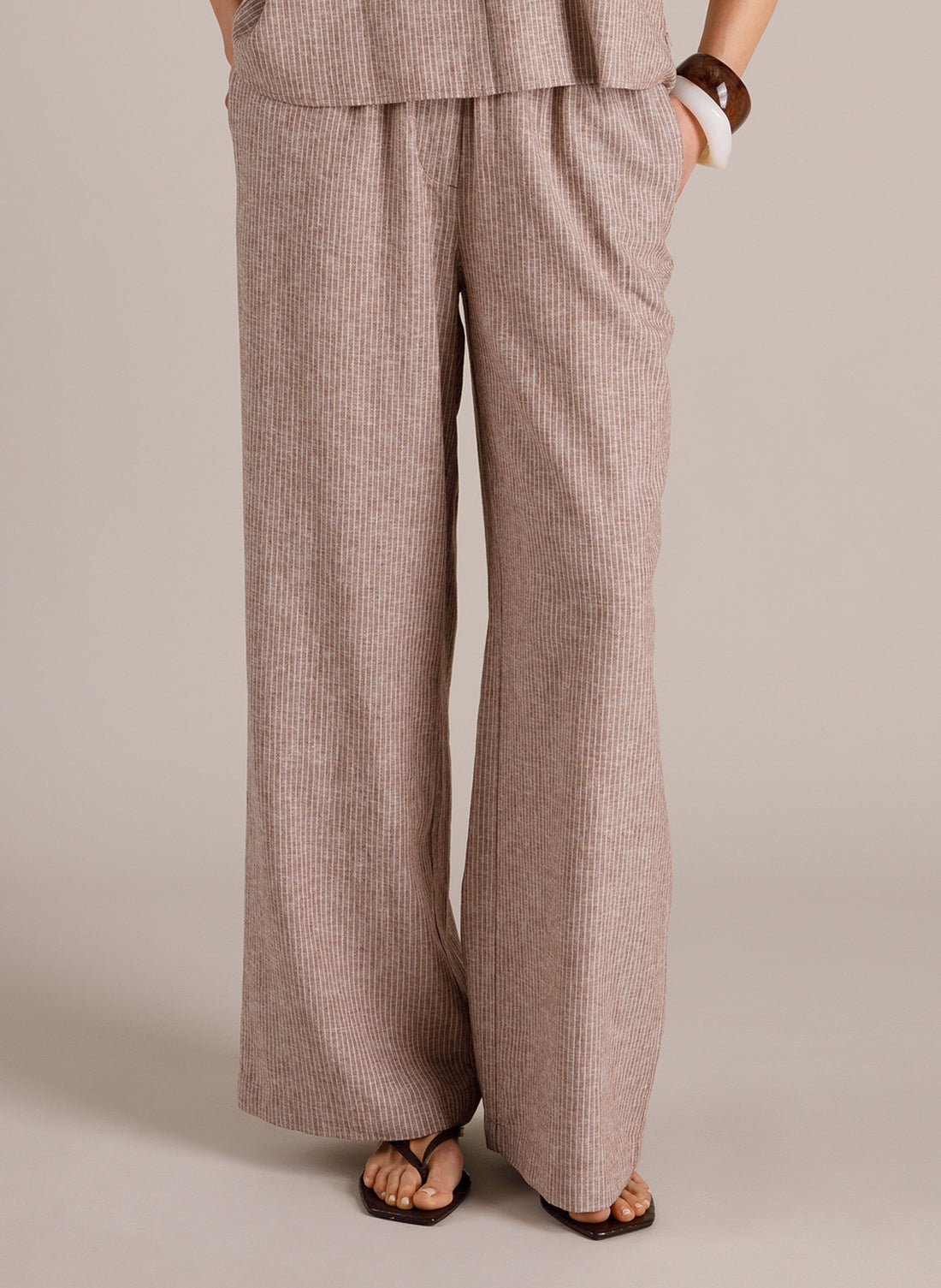 Miona Pant