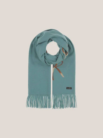 Needlepunch Bow Scarf