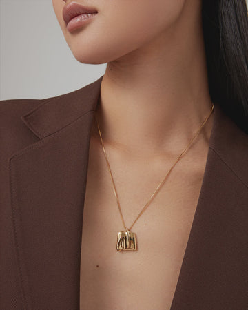 Sundra Pendant