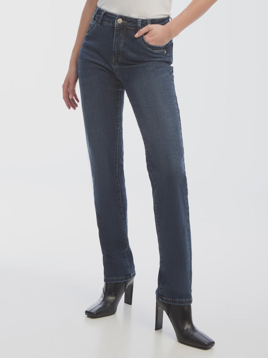 Gigi Straight Leg Jean 4900