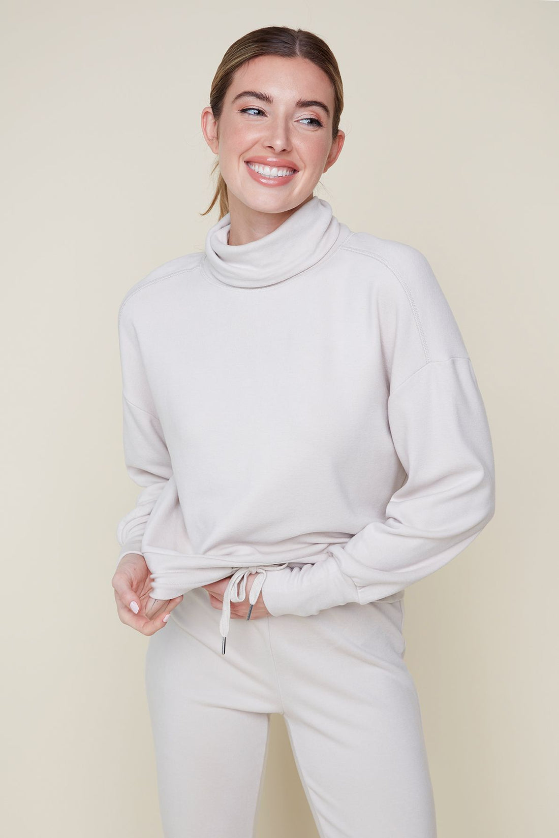 Renuar Cozy Cowlneck Top