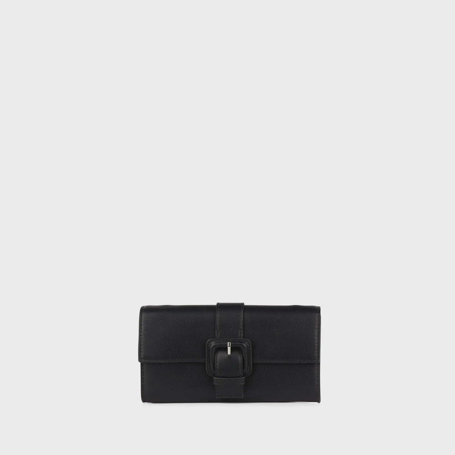 The Renee 2 in 1 Wallet on Chain
