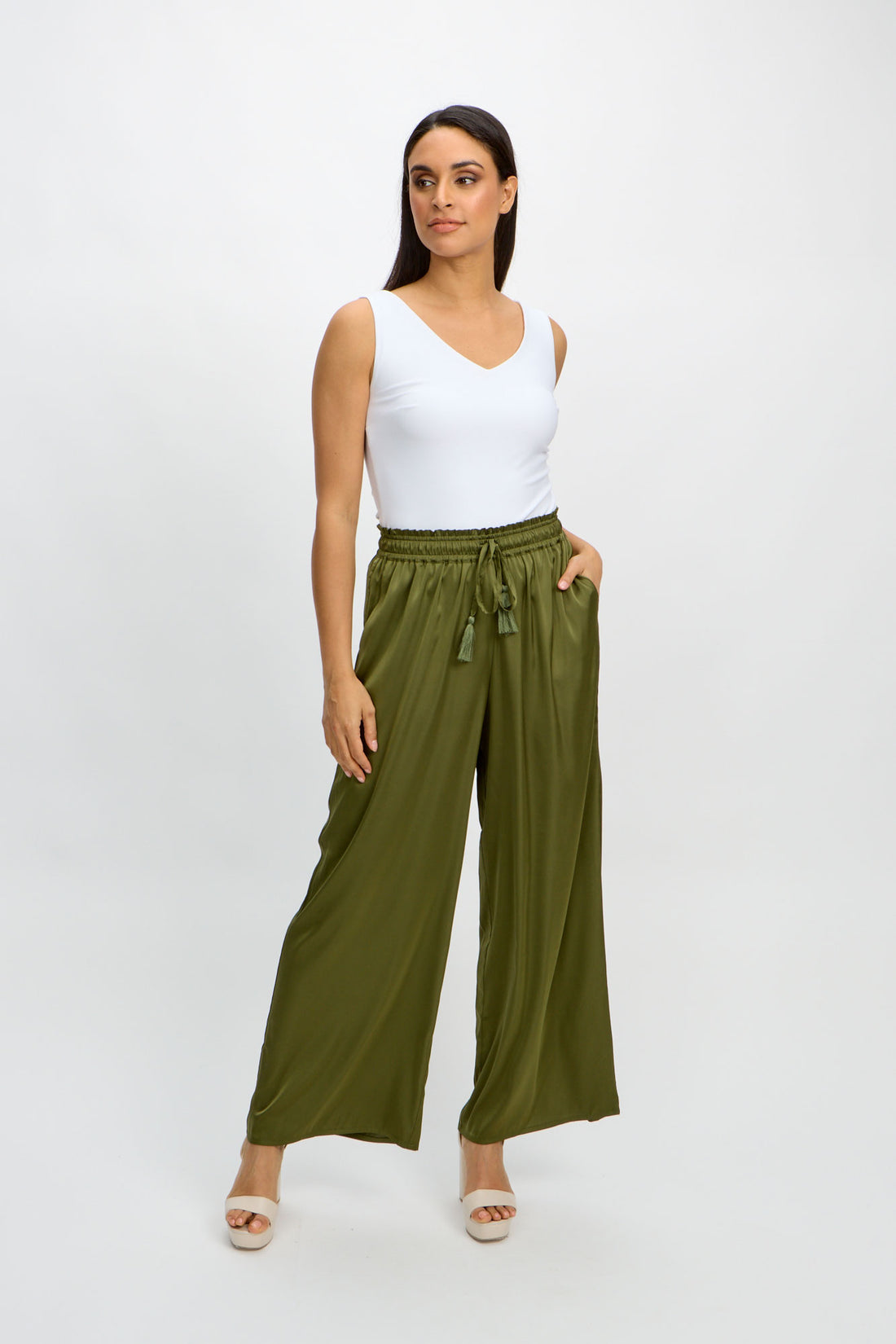 Emproved Sateen Pull On Pant
