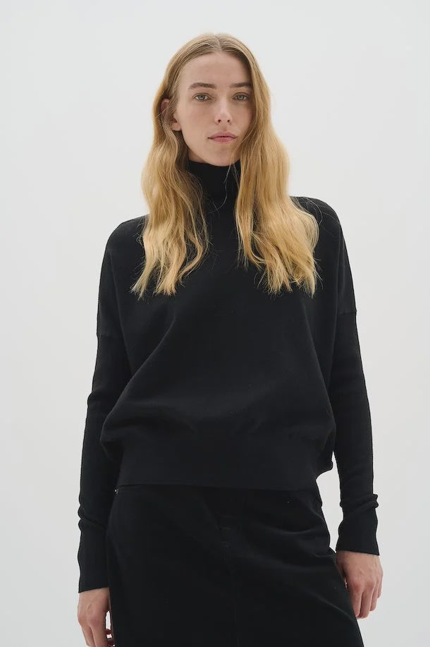 Kellsie Turtleneck