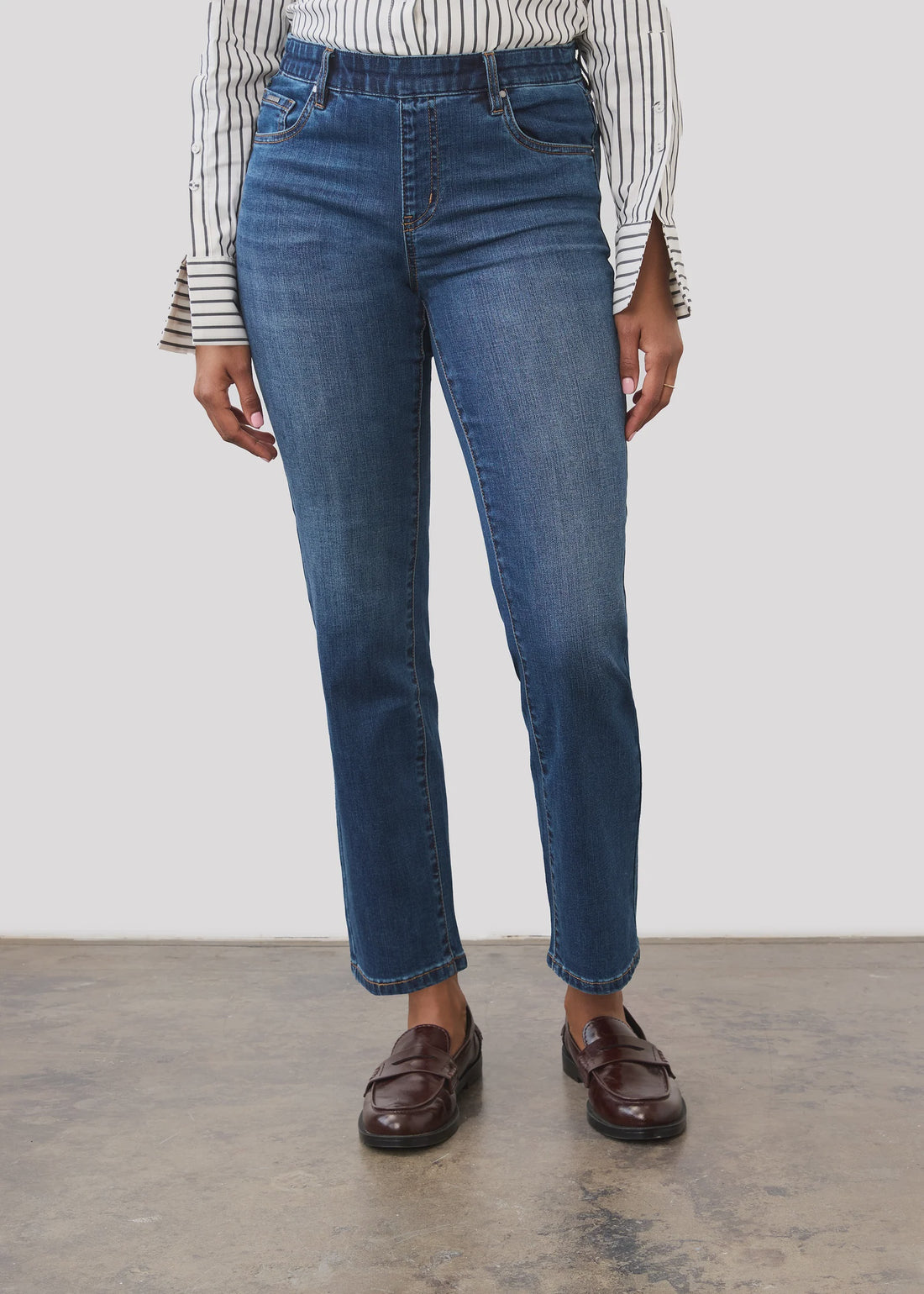 FDJ Pull On Straight Ankle Jean